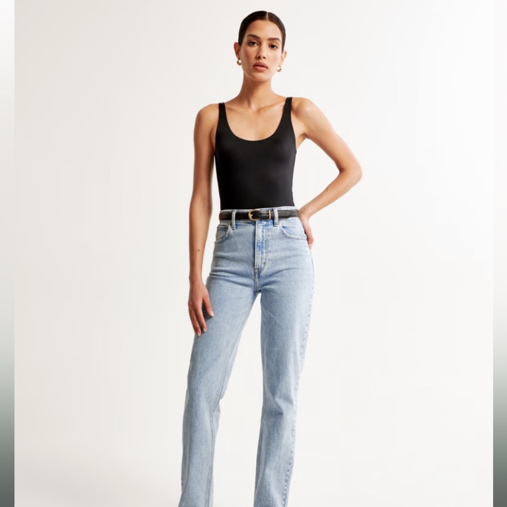 Ultra high rise 90s straight Abercrombie jeans